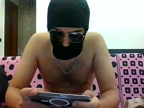 Snapshot of DelhiDick69 chatting on May 28, 2026, 5:19 pm DelhiDick69 online show from May 28, 2026, 5:19 pm