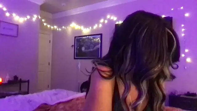 karrmmaa online show from February 1, 2025, 11:58 pm