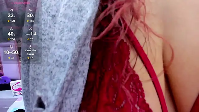 AndrySaenz18 online show from October 21, 2025, 3:28 am