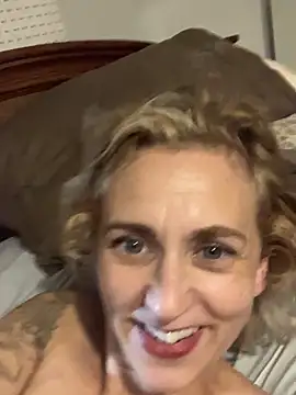 degiggxxx online show from September 27, 2025, 12:06 am