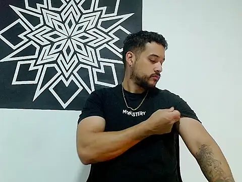 Snapshot of _CHRIS-DENNIS_ chatting on April 3, 2026, 1:23 am CHRIS-DENNIS online show from April 3, 2026, 1:23 am