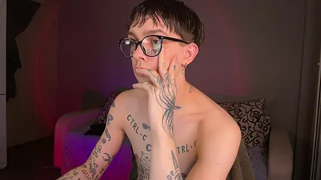 anahori  simon online show from September 22, 2025, 5:52 pm