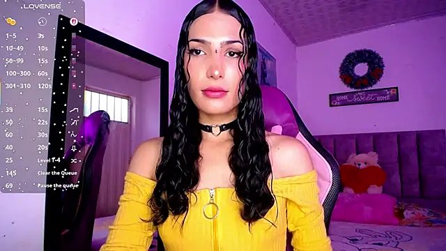 Snapshot of Lanna_hott_ chatting on July 7, 2026, 6:55 pm Lanna hott online show from July 7, 2026, 6:55 pm