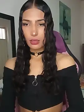 Snapshot of Lanna_hott_ chatting on July 21, 2026, 5:47 pm Lanna hott online show from July 21, 2026, 5:47 pm