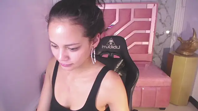 Tyna ch online show from March 15, 2025, 9:38 pm