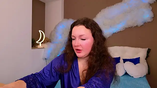 GloriNichols online show from November 23, 2025, 8:24 am