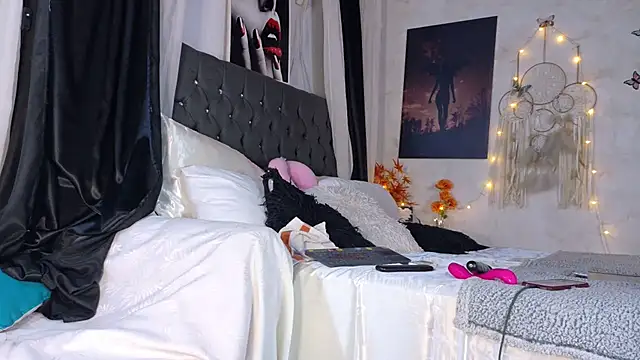 Kyara Queen online show from July 25, 2026, 6:36 pm
