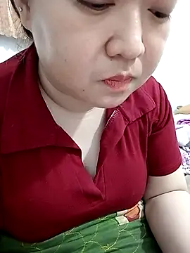 VyOanh2K online show from April 22, 2026, 2:51 am