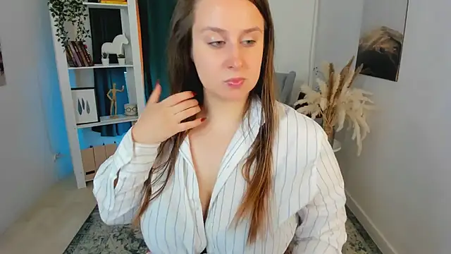 Lattea online show from September 21, 2025, 3:17 pm