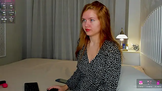 Eva  Lewis online show from February 15, 2026, 2:34 am