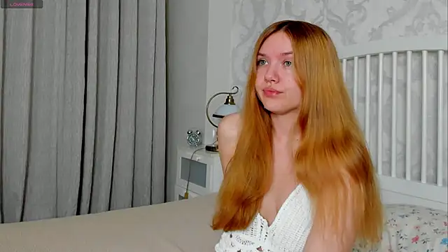 Snapshot of Eva__Lewis chatting on June 23, 2026, 4:27 pm Eva Lewis online show from June 23, 2026, 4:27 pm