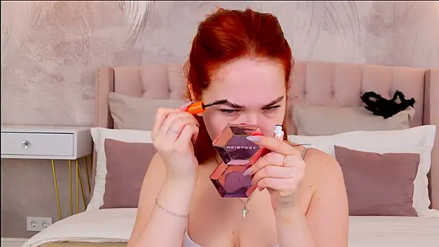 Snapshot of DeniseReese chatting on October 29, 2025, 2:54 am DeniseReese online show from October 29, 2025, 2:54 am