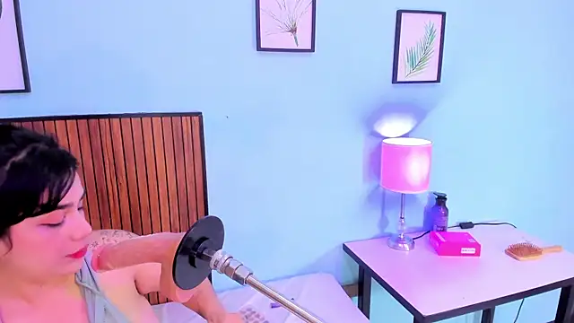 zyle boobs online show from October 30, 2025, 12:47 pm