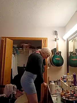 sissytrapdolly24 online show from March 7, 2026, 5:47 am