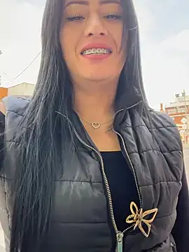 Snapshot of Sara_luna_ chatting on June 29, 2026, 12:16 pm Sara luna online show from June 29, 2026, 12:16 pm