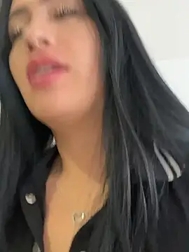 Snapshot of Sara_luna_ chatting on July 16, 2026, 1:52 pm Sara luna online show from July 16, 2026, 1:52 pm