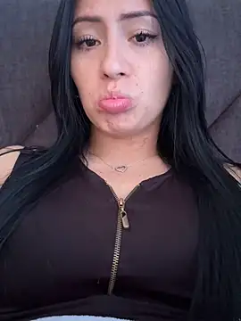 Snapshot of Sara_luna_ chatting on March 20, 2025, 3:04 pm Sara luna online show from March 20, 2025, 3:04 pm