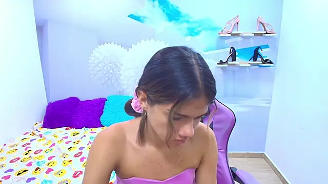 DEMI LEED online show from October 1, 2025, 2:10 pm