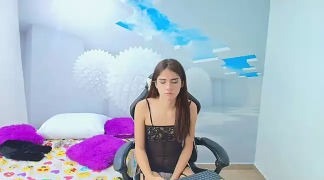 DEMI LEED online show from March 17, 2025, 5:27 pm