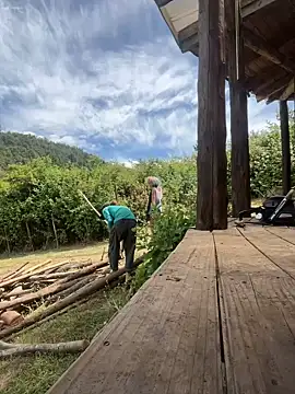 sammoura01 online show from January 9, 2025, 3:01 pm