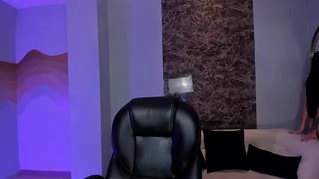 HannahJamesX online show from February 7, 2025, 12:53 am