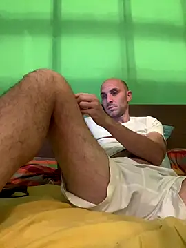 tubfunaske online show from December 15, 2025, 5:41 pm