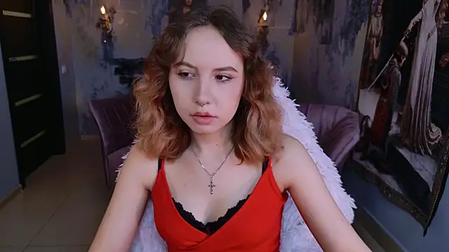 JasmineMilko online show from April 2, 2026, 5:03 am