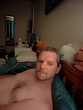 Snapshot of mrtickle1000 chatting on May 28, 2026, 10:48 pm mrtickle1000 online show from May 28, 2026, 10:48 pm