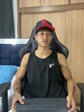  CamiloBass online show from March 3, 2026, 12:50 am