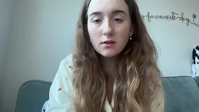 Snapshot of lilsbabyxo chatting on January 10, 2026, 8:53 am lilsbabyxo online show from January 10, 2026, 8:53 am
