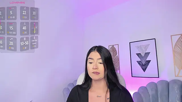 amelie jhons online show from February 3, 2026, 8:58 pm