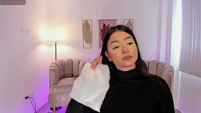 Snapshot of amelie_jhons chatting on October 30, 2025, 7:44 pm amelie jhons online show from October 30, 2025, 7:44 pm