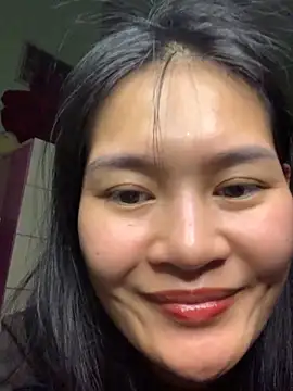 Snapshot of Zeni_fer chatting on March 12, 2025, 4:13 pm Zeni fer online show from March 12, 2025, 4:13 pm