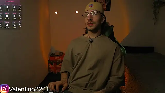 Valentino Xander online show from March 15, 2026, 11:45 pm