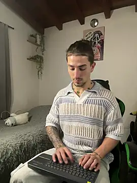 Snapshot of Valentino_Xander chatting on February 2, 2026, 3:27 am Valentino Xander online show from February 2, 2026, 3:27 am