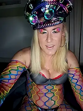 Connie Pepper online show from February 23, 2025, 1:24 am