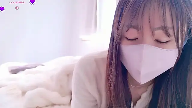 meg 0901 online show from November 8, 2025, 12:03 am