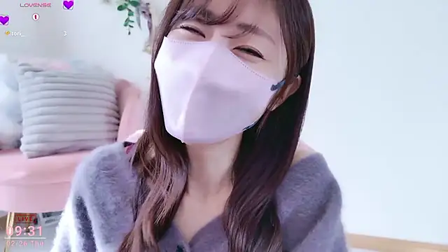 meg 0901 online show from February 26, 2026, 12:32 am