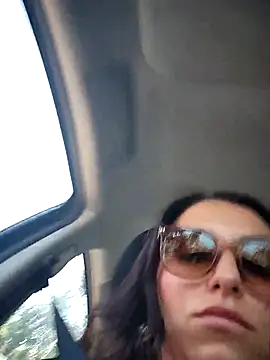 Izabella Bella online show from March 2, 2026, 6:36 am