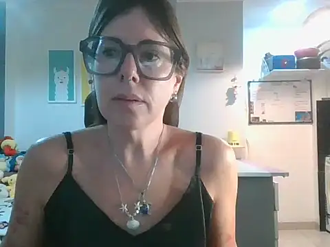 Calentandote online show from April 6, 2026, 9:10 am