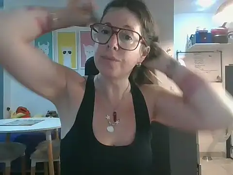 Calentandote online show from October 12, 2025, 9:43 am