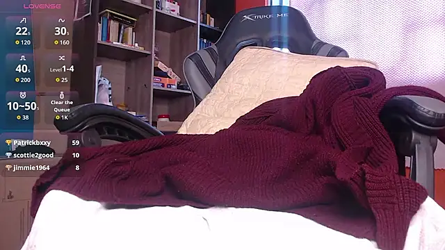 carla slut outlimits online show from February 6, 2026, 1:29 pm