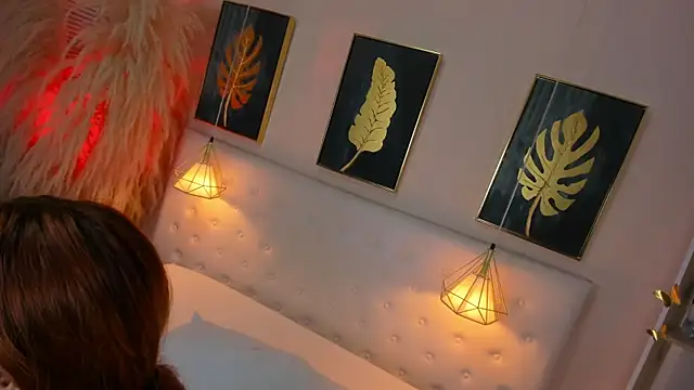 Amberluy online show from January 10, 2026, 5:08 pm