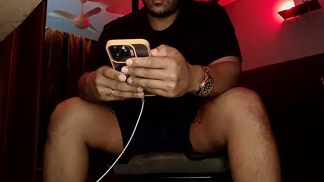 Snapshot of Ale_Mineiro chatting on July 29, 2026, 9:58 pm Ale Mineiro online show from July 29, 2026, 9:58 pm
