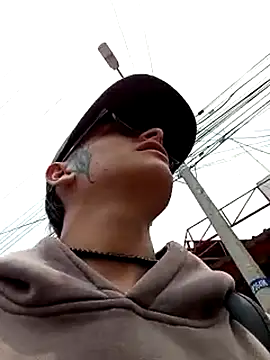 Cuervo maniaco online show from March 2, 2025, 4:47 pm