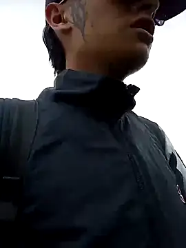 Cuervo maniaco online show from March 5, 2025, 4:24 pm