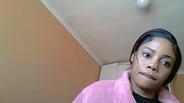 NAUGHTYSHALOTXX online show from June 29, 2026, 8:54 am