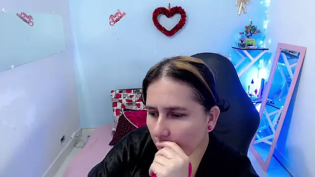 victoria jones online show from February 19, 2026, 2:47 pm