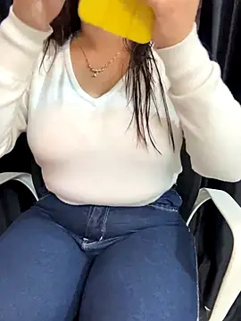 Diya Chopra online show from December 22, 2025, 4:34 am