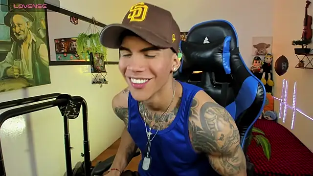 Damian latinxxx online show from April 9, 2026, 12:12 am